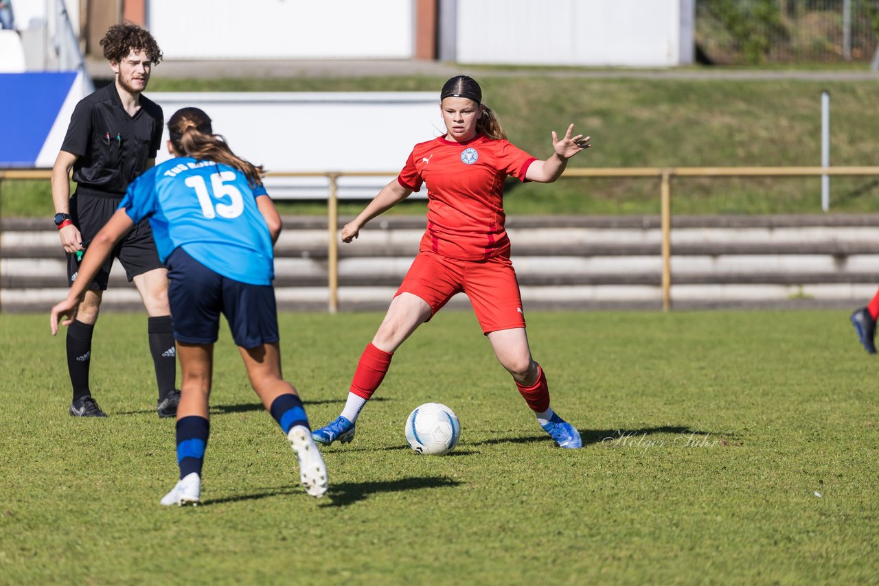 Bild 315 - wBJ TuS Rotenhof - Holstein Kiel : Ergebnis: 1:4